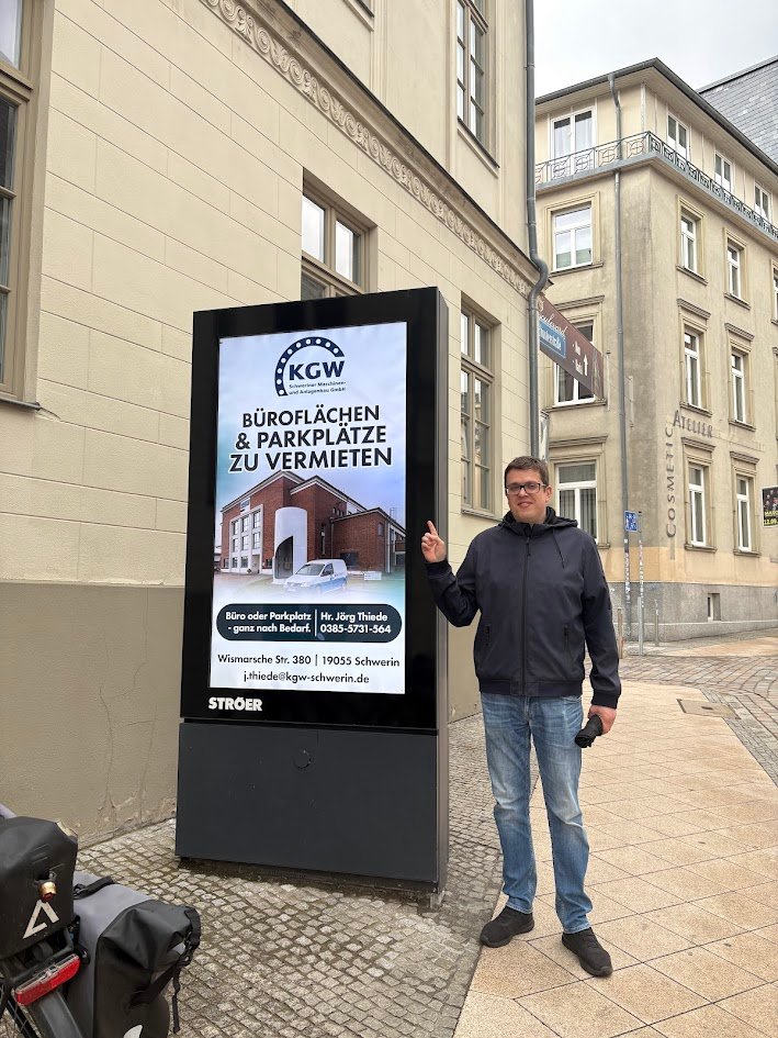 Street Ads